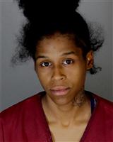 SHAKARI YUVETTE LANCE Photo / SHAKARI YUVETTE LANCE Images